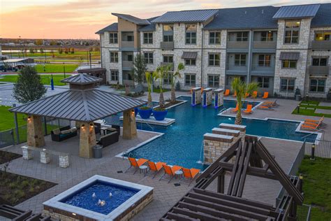 GATEWAY OAKS INTERIORS- Forney, TX – Hodges USA