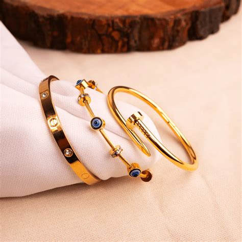 Shop Anti-Tarnish Jewellery Online | Waterproof & Daily Wear | MONCHERI