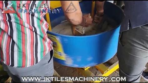 Tiles Making Machine - Cement Tile Making Machine Manufacturer from Noida