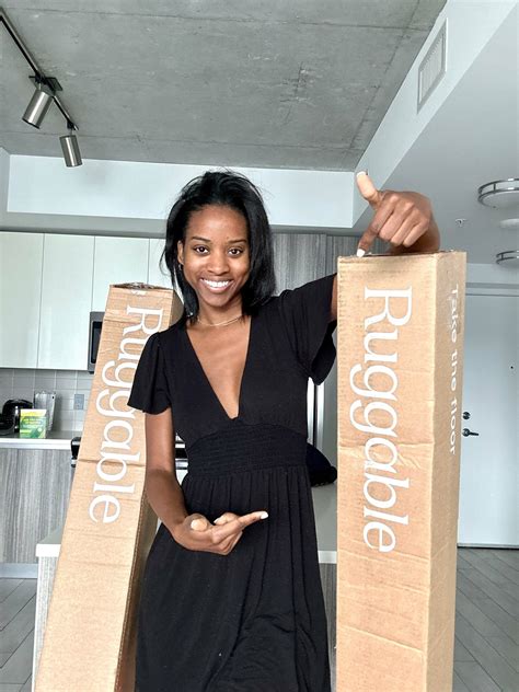 Hello Bombshell 的图像结果