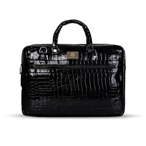 Buy Online Smart Bags - Revolutionize Your Travel Experience – Arista Vault