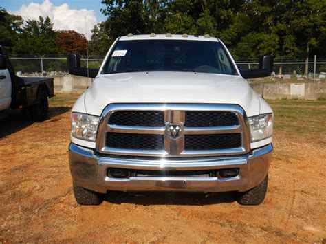 2016 RAM 3500 HEAVY DUTY Flatbed Truck