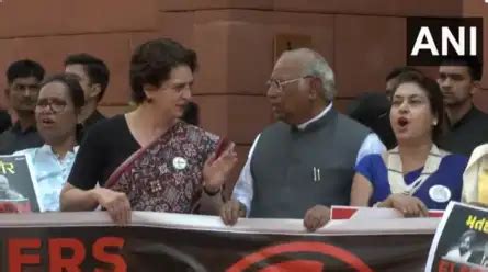 US Highlights News Updates: White House says US to help coordinate ...