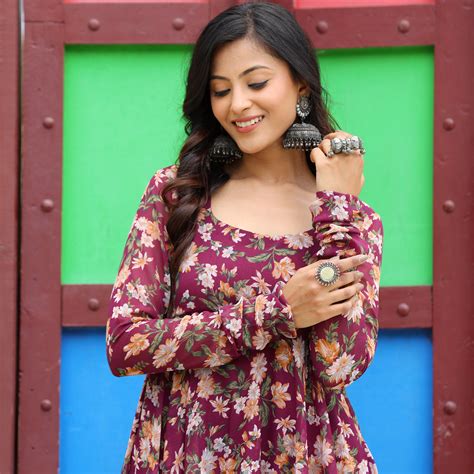 Falak Floral Chiffon Set – Kameez.co