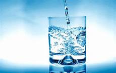 bicchieri d acqua tutorial versare un bicchiere d acqua ft altri liquidi bicchieri d acqua tutorial versare un bicchiere d acqua ft altri liquidi