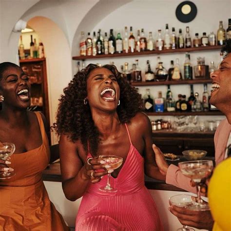 Issa Rae Launches Viarae Prosecco: A Sparkling Wine for Good Times