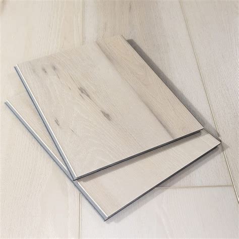 Smartcore Flooring – Resilient Vinyl Planks and Luxury Flooring.