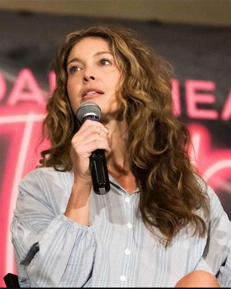 Alaina Huffman Outfits & Style Photos • CelebMafia