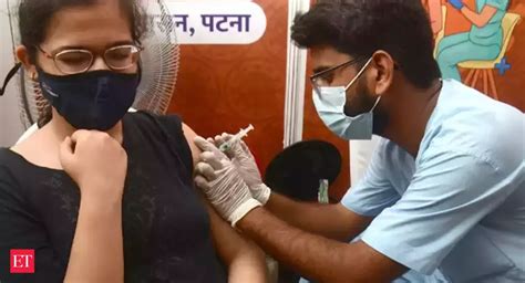 COVID vaccine policy: Supreme Court says Centre's COVID vaccine policy ...