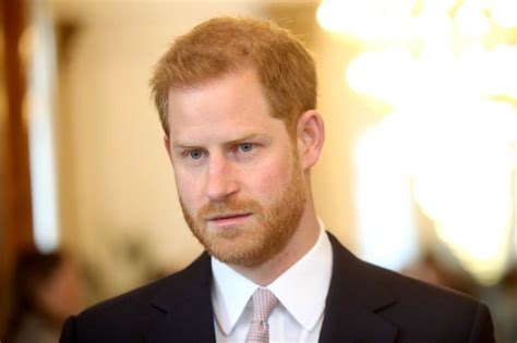 Prince Harry angry and upset with the Queen; might end up doing this ...