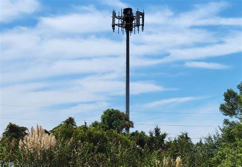 Hatteras Island residents report Verizon service problems; Company says fixes are underway ...