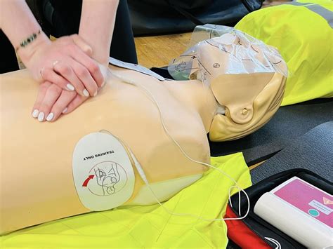 The Shockingly Simple Guide: Mastering Defibrillator Pad Placement ...