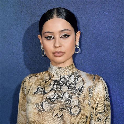 20 Intriguing Facts About Demi Rose - Facts.net