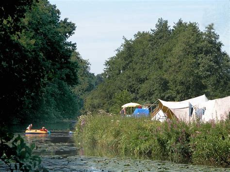 CAMPING HUTTOPIA DE ROOS (Beerze) - Campground Reviews, Photos, Rate ...