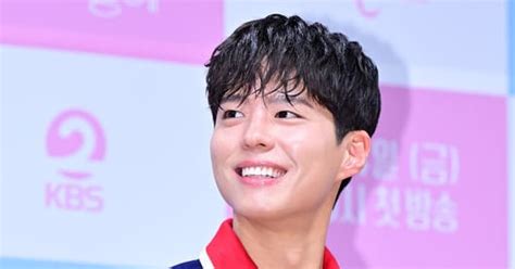 Park Bo-gum seeks dance training from Lee Young-ji for Aespa ...