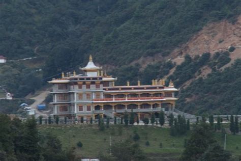 AWOO RESORT (Dirang, Arunachal Pradesh) - Lodge Reviews & Photos ...