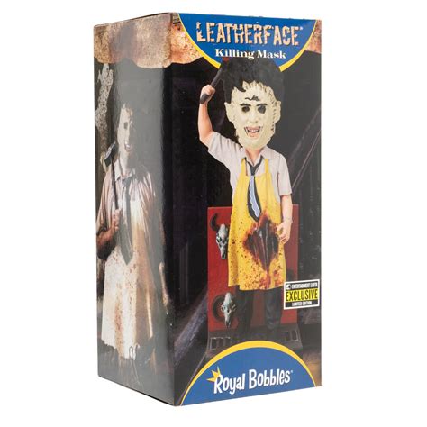 The Texas Chainsaw Massacre Leatherface Bobblehead - Entertainment ...