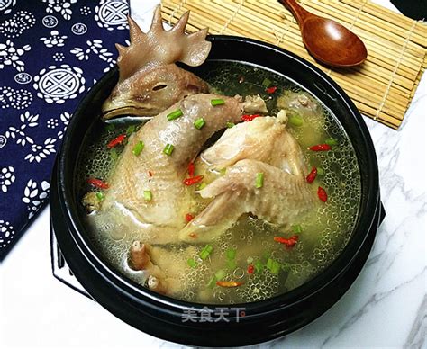 清炖鸡汤的做法_清炖鸡汤怎么做_Qiuyue0815的菜谱_美食天下