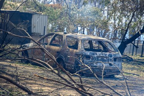 Bushfires burn 350,000 hectares and leave one person dead as Australia ...