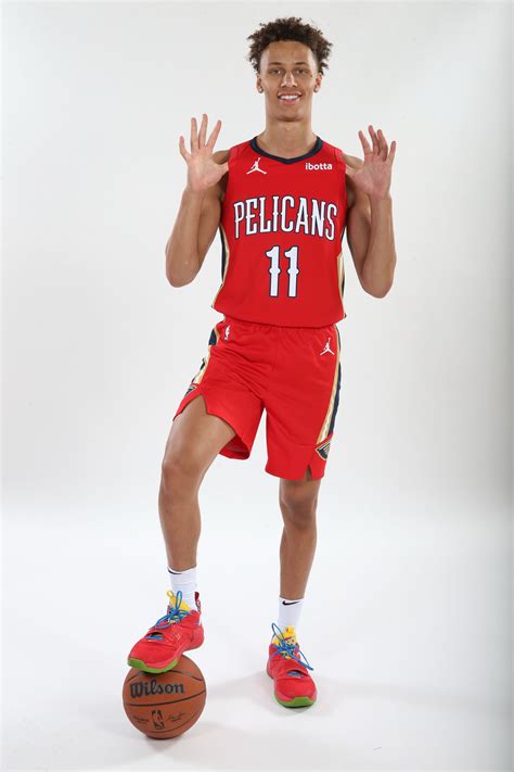 Photos: Pelicans rookies Dyson Daniels and E.J. Liddell arrive in New ...