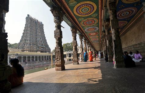 மதுரையின் மானம் காக்க மாணிக்கம் விற்ற சொக்கர் | Madurai meenakshi ...