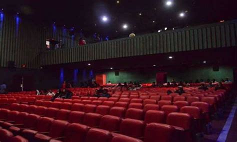 Kerala Cinema 的图像结果