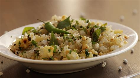 Sabudana Khichdi At These Eateries In Pune Is A Bomb! | WhatsHot Pune