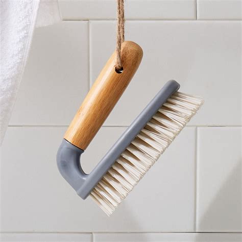 Buy Indus Brooks Bamboo Scrubbing Brush from Home Centre at just INR 199.0