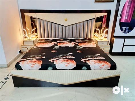 MOVING OUT SALE! DOUBLE BEDS, WARDROBES, CABINET, CAR, ELECTRONICS ETC ...