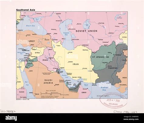 1986 southwest asia map hi-res stock photography and images - Alamy
