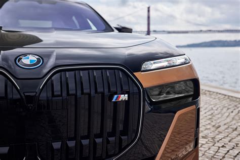 2024 BMW i7 M70 xDrive review | CarExpert