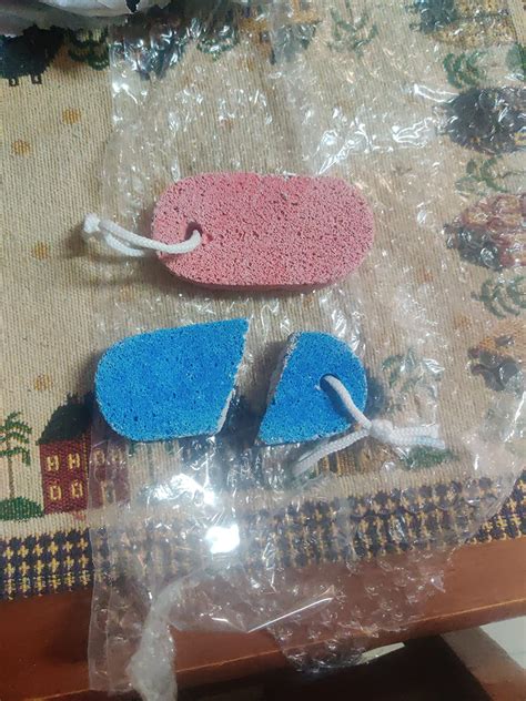 Buy Borogo Natural Pumice Stone for Feet, Borogo 2-Pack Lava Pedicure ...