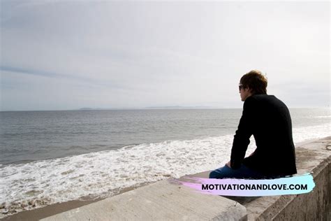 Left Out Alone 的图像结果