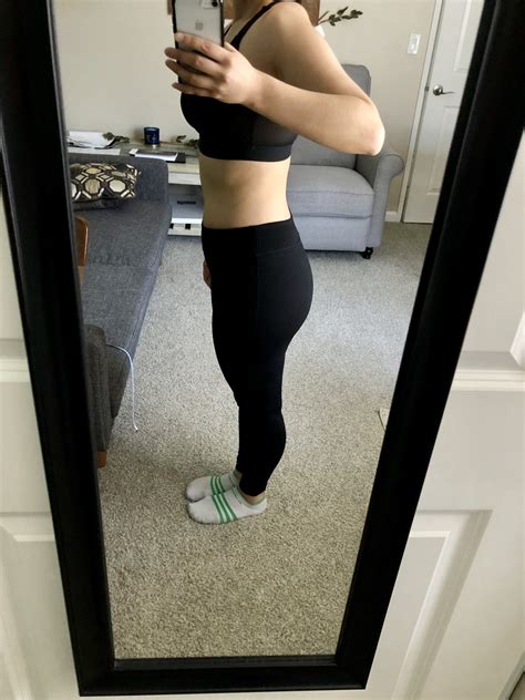 Fitness: I Tried Chloe Ting’s 2 Week Ab Challenge – Bobbieness