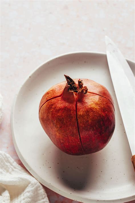 How To Cut A Pomegranate (The BEST Way!) - Minimalist Baker