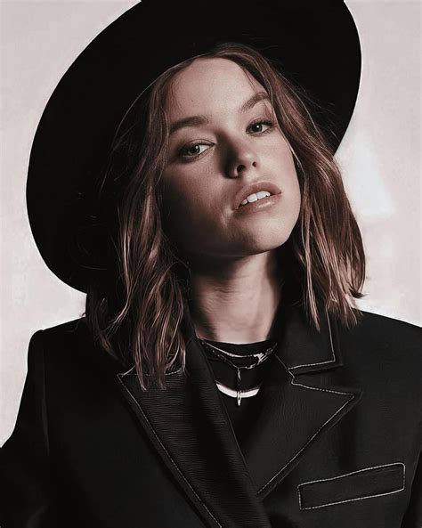 Milly alcock, bikini : r/MillyAlcockHot