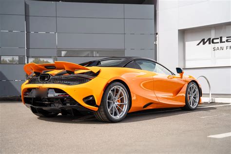 McLaren Orange - McLaren 750S Spider | carpaints.co
