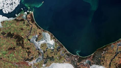 World Map Aerial View 的图像结果