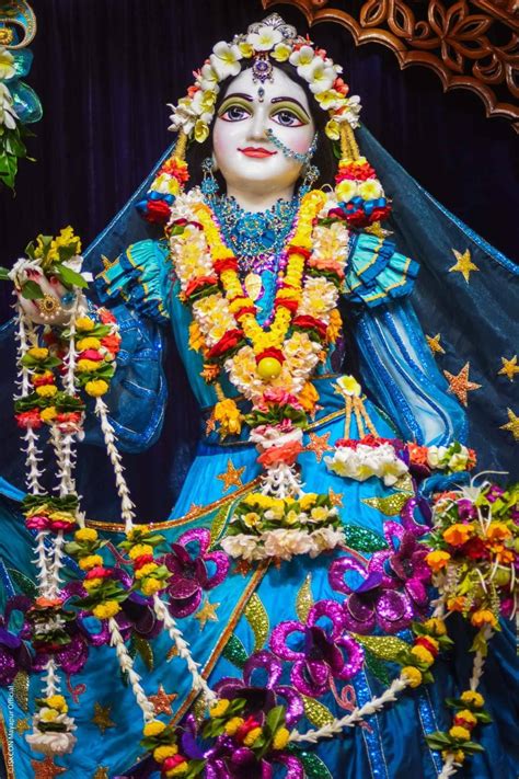 [100+] Shri Krishna Wallpapers | Wallpapers.com