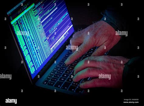 Computer Hacking 的图像结果