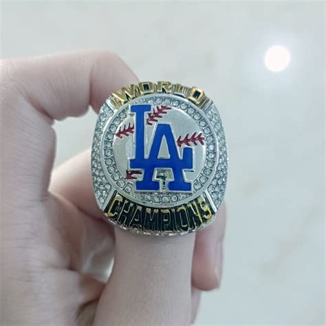 2024 Los Angeles Dodgers World Series Fan championship ring - MVP Ring