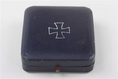 ratisbon's | Blue case for a 1939 Iron Cross 1st Class Case | DISCOVER ...