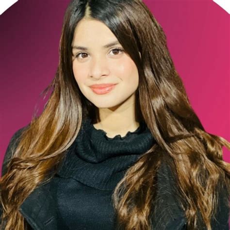 Yusra - English teacher - ₹1281/h