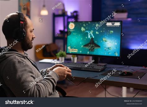 Play Computer Games 的图像结果