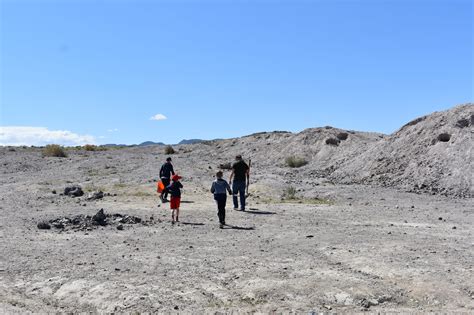 Dugway Geode Beds - Utah's Adventure Family