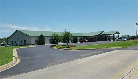 OAK GROVE INN AND SUITES - Hotel Reviews & Photos - Tripadvisor