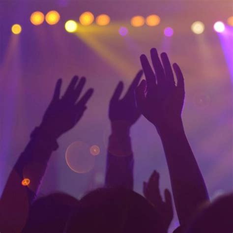 Holi events in Mumbai 2025: Epic parties you can’t miss!