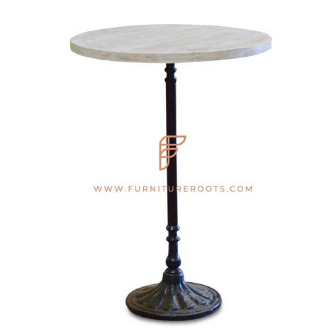 10 Popular Restaurant Table Designs In India