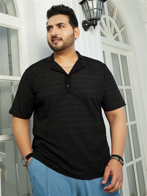 Instafab Plus Men's Onyx Black Panel-Tactile Cuban Polo T-Shirt