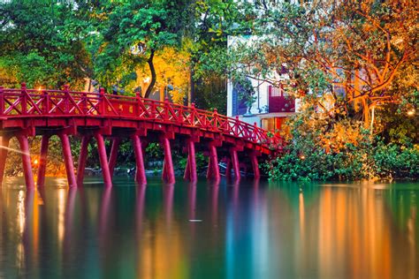 Saigon Da Nang Hanoi Halong | Mercury Travels